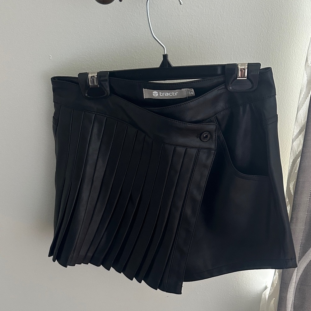 Tractr Black Asymmetrical Pleated Skirt
